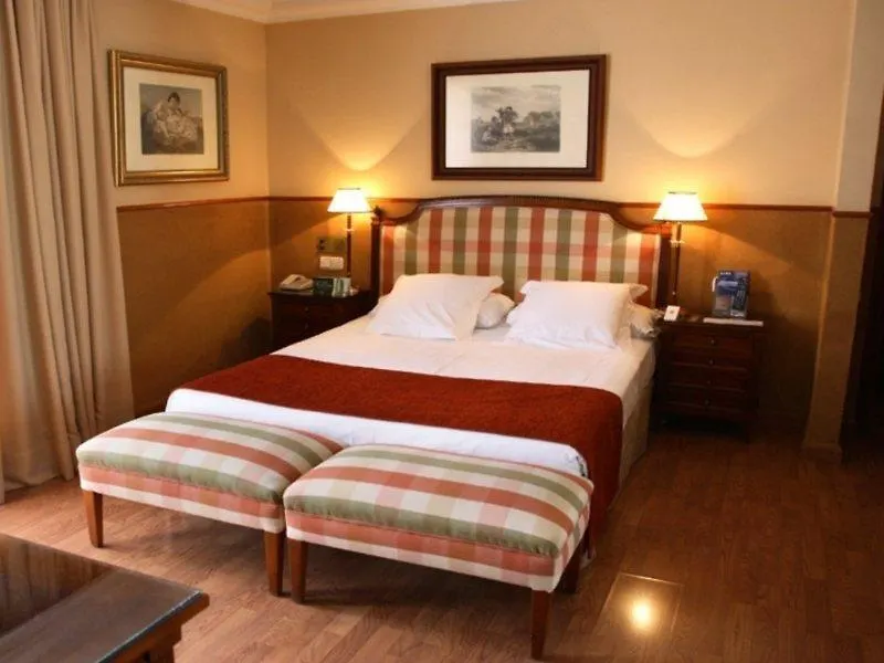 Leonardo Hotel Granada